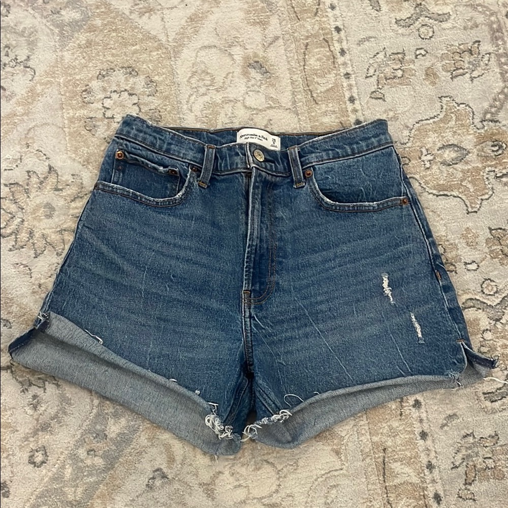Abercrombie & Fitch high rise 4” Blue Jean Shorts High-Waisted